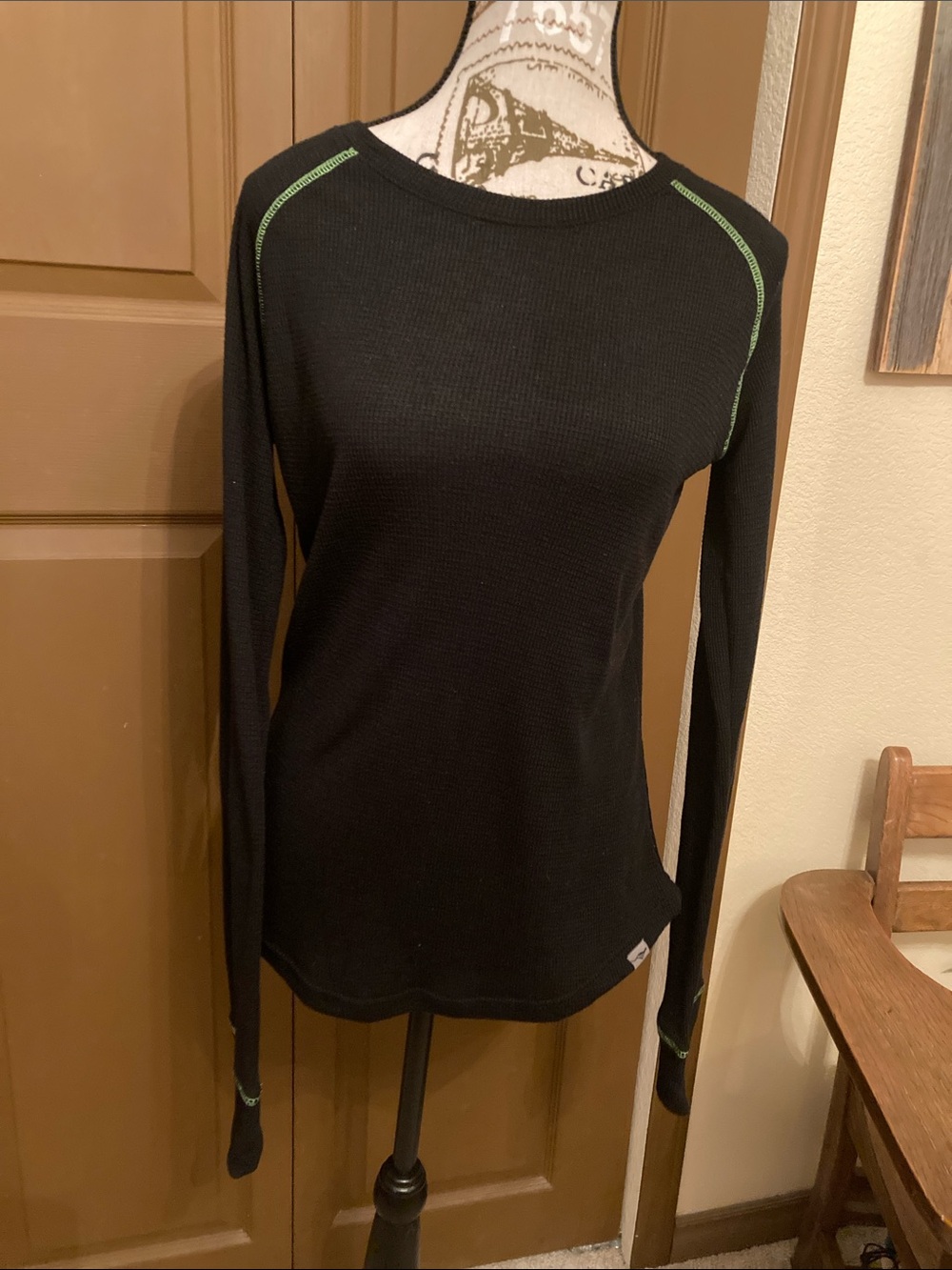 cheetah Long Sleeve Waffle/Thermal Cheetah-Dri Top Like New!
